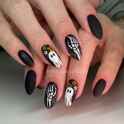 matte black Halloween nails